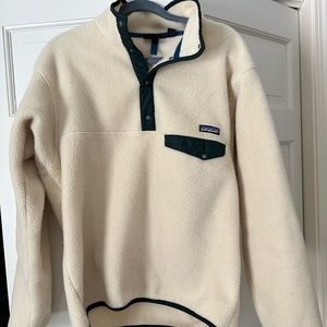 Men’s Patagonia pull-over fleece
